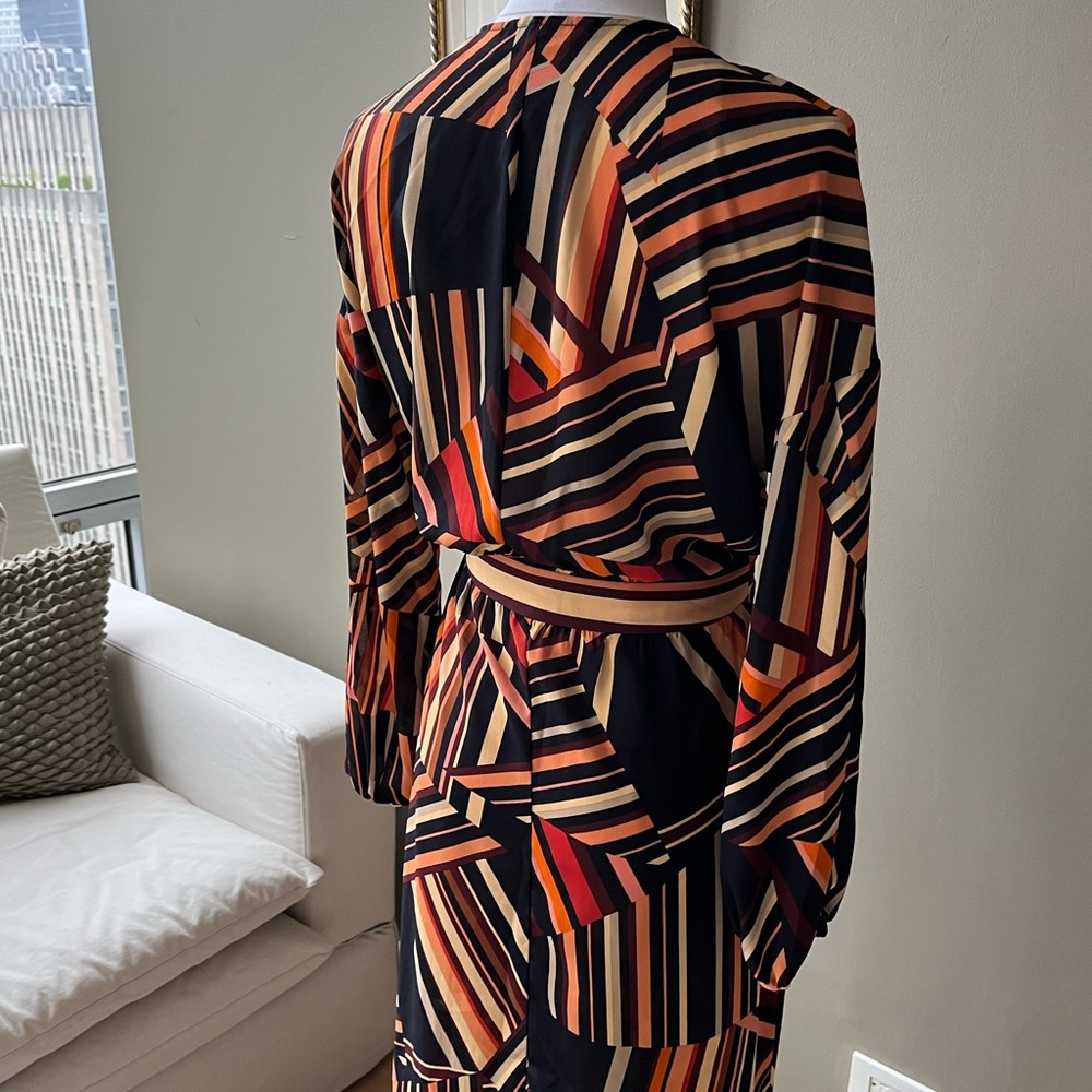 Wrap dress - Picture 2 of 2